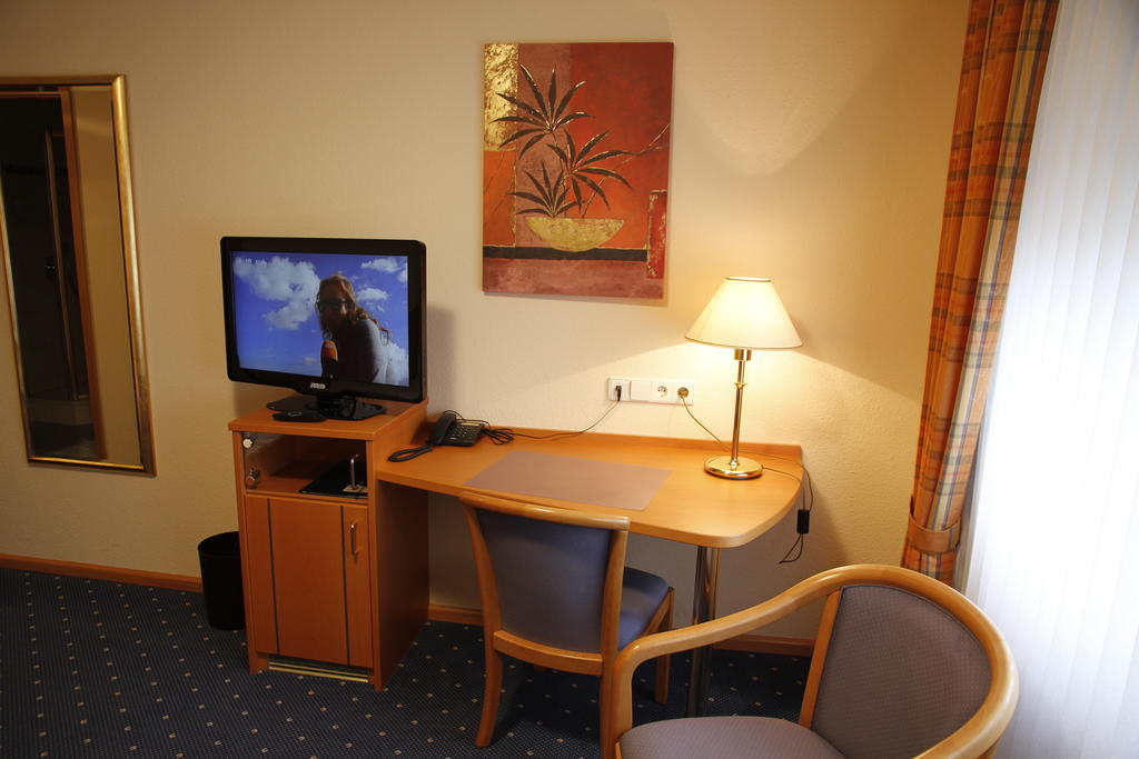 Hotel Anika Neuenburg am Rhein Chambre photo