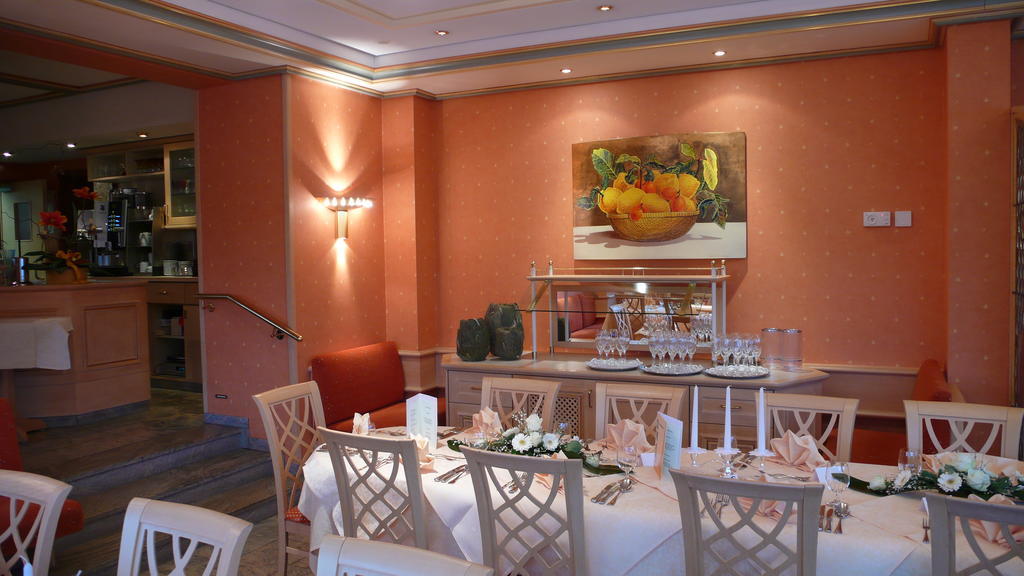 Hotel Anika Neuenburg am Rhein Extérieur photo